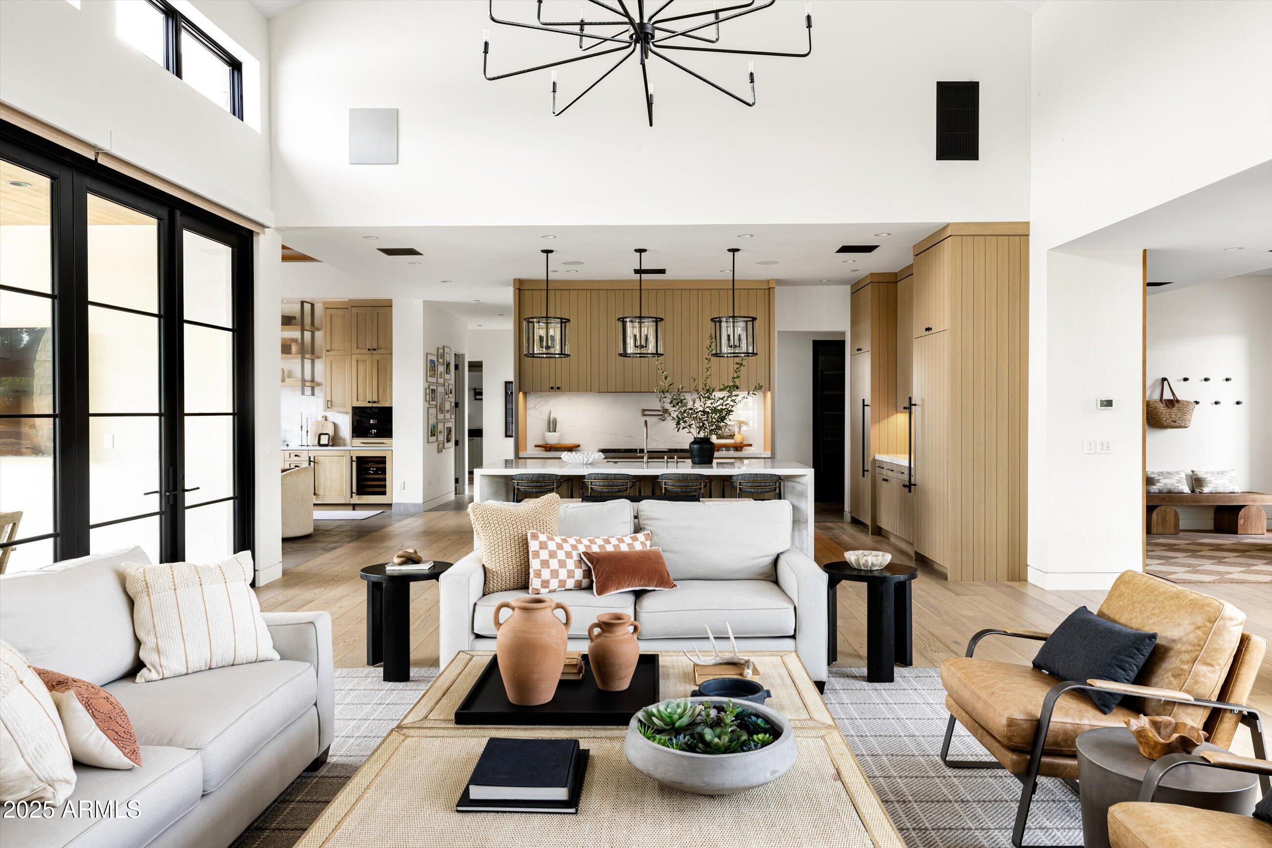 5715 East Monterosa Street Phoenix, AZ 85018 - Photo 16 of 113 032-5715 E Monterosa St Phoenix_32