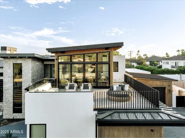 $9,955,000 | 5715 East Monterosa Street, Phoenix, AZ 85018