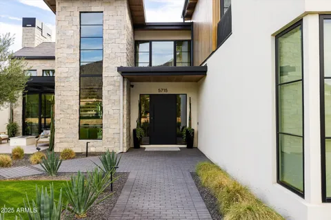 $9,995,000 | 5715 East Monterosa Street, Phoenix, AZ 85018