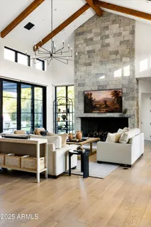 $9,995,000 | 5715 East Monterosa Street, Phoenix, AZ 85018