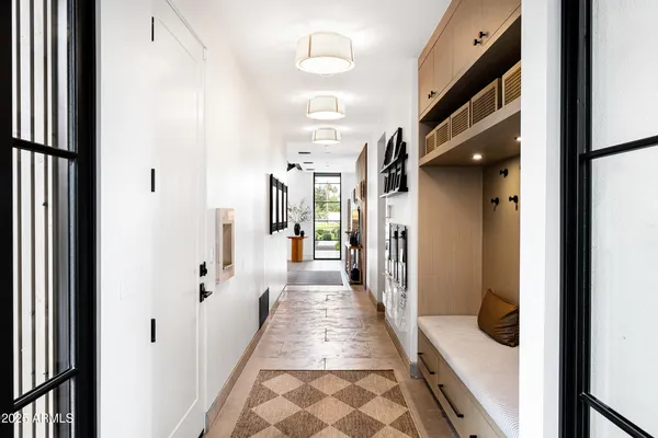 $9,955,000 | 5715 East Monterosa Street, Phoenix, AZ 85018