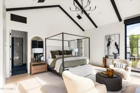 $9,995,000 | 5715 East Monterosa Street, Phoenix, AZ 85018