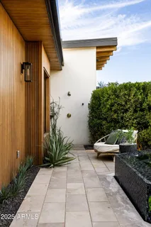 $9,995,000 | 5715 East Monterosa Street, Phoenix, AZ 85018