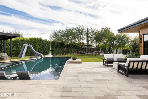 $9,995,000 | 5715 East Monterosa Street, Phoenix, AZ 85018