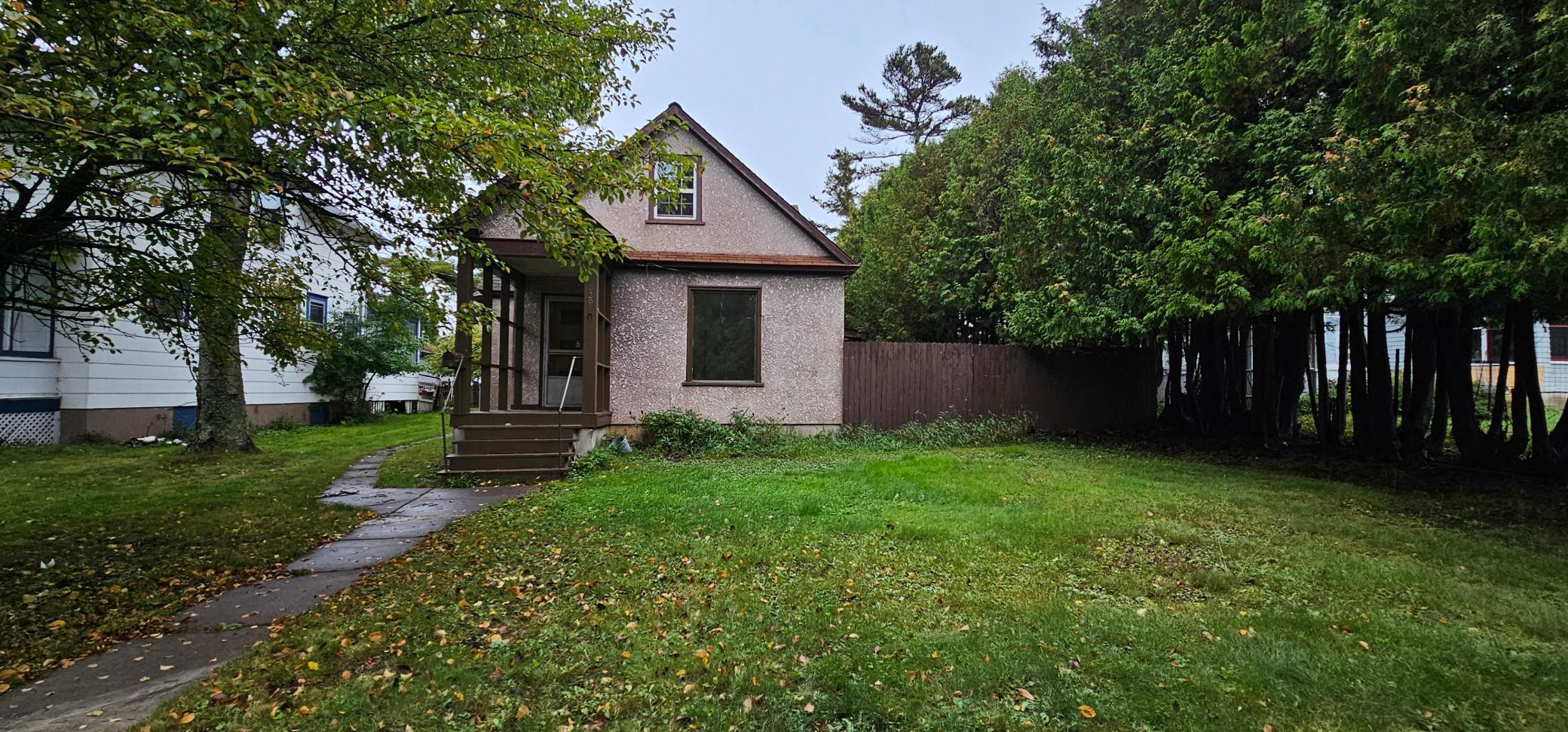 129 3rd Avenue Two Harbors, MN 55616 - Photo 2 of 35