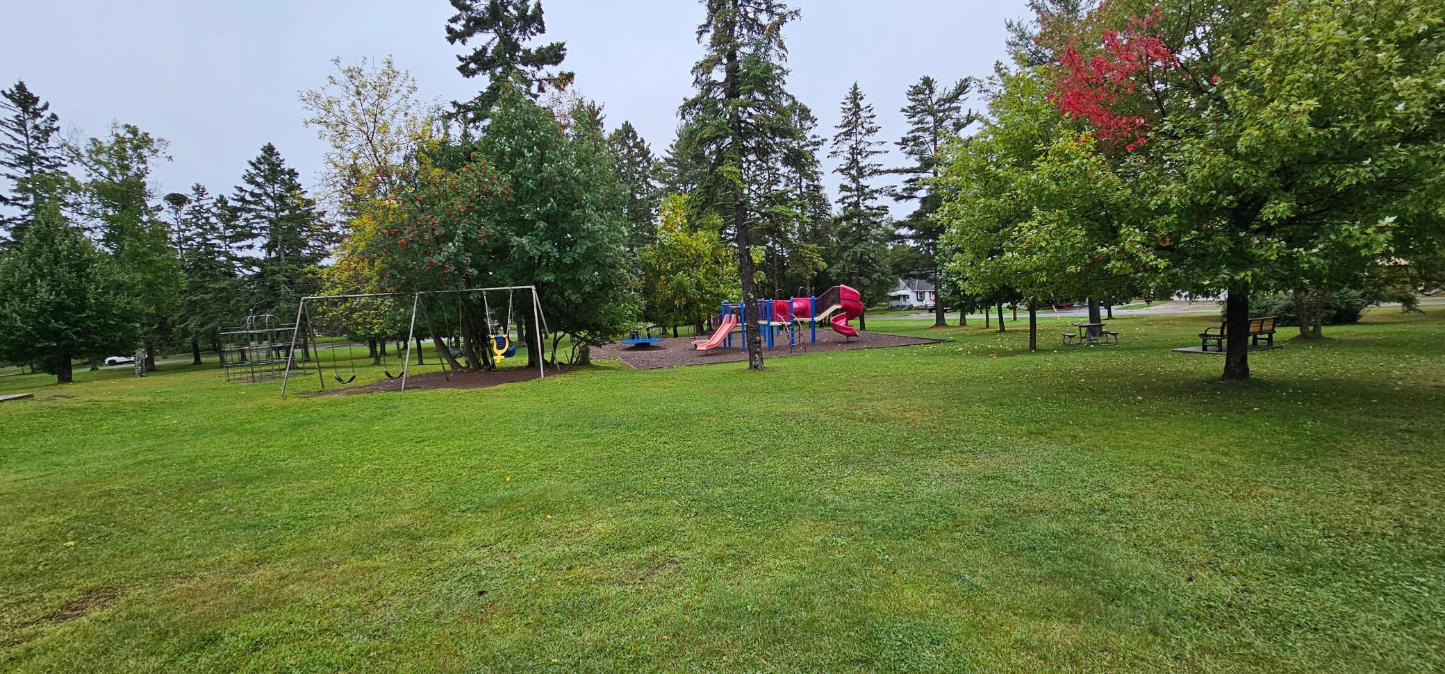 129 3rd Avenue Two Harbors, MN 55616 - Photo 7 of 35