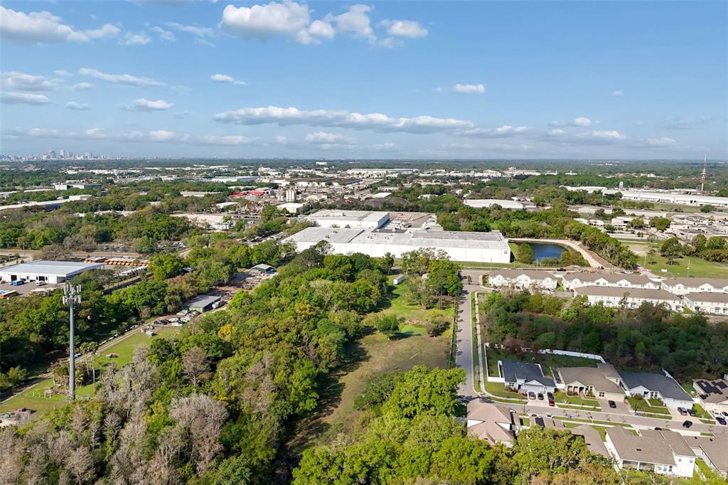 6213 Orient Road Tampa, FL 33610 - Photo 20 of 51 a view of a city