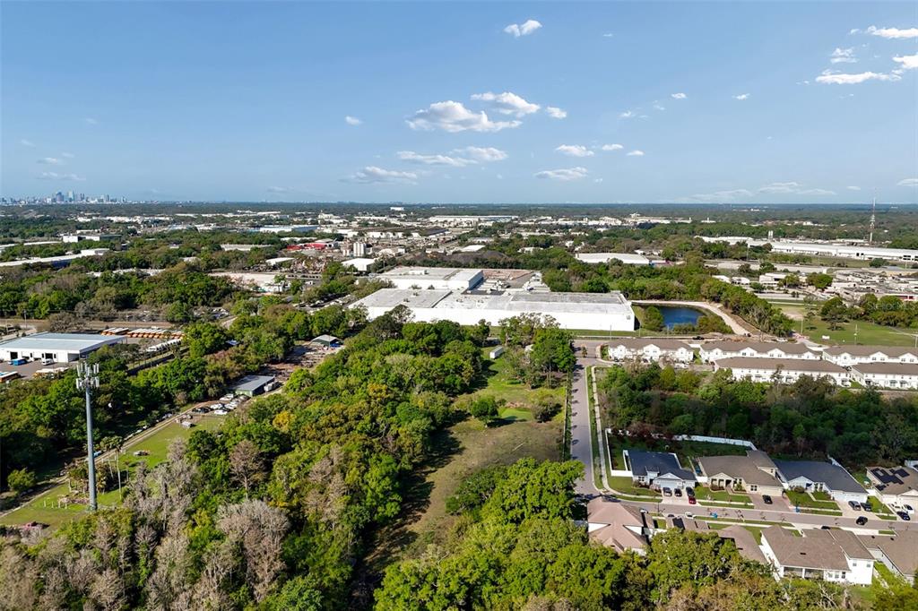 6213 Orient Road Tampa, FL 33610 - Photo 21 of 51 a view of a city