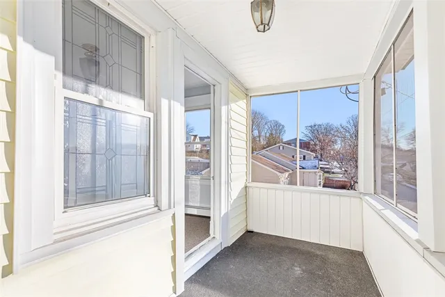 $2,000 | 2 Ann Street, Unit 2, North Providence, RI 02904