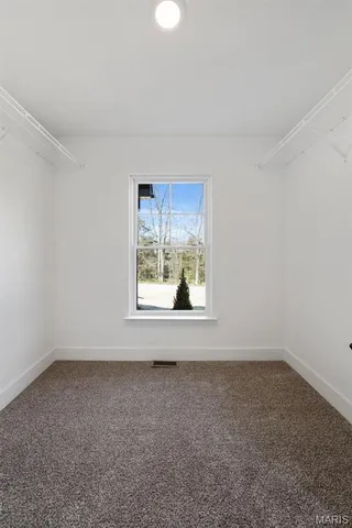 $325,000 | 1145 Bell Mountain Drive, Farmington, MO 63640