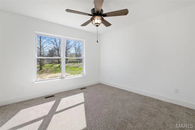 $325,000 | 1145 Bell Mountain Drive, Farmington, MO 63640