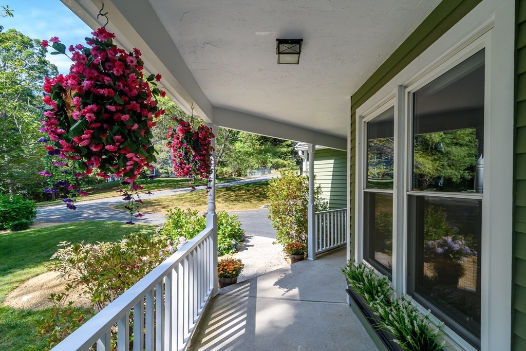 55 Sudbury Road Ashland, MA 01721 - Photo 2 of 27 Gallery Image 2