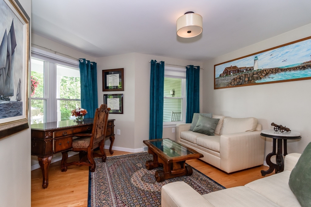 55 Sudbury Road Ashland, MA 01721 - Photo 9 of 27 Gallery Image 9
