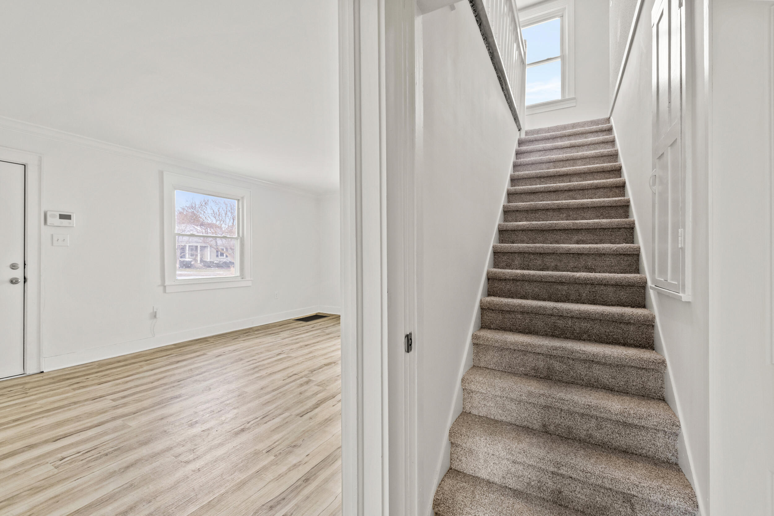 814 Alton Road Danville, KY 40422 - Photo 19 of 31 Stairs to 2nd Floor