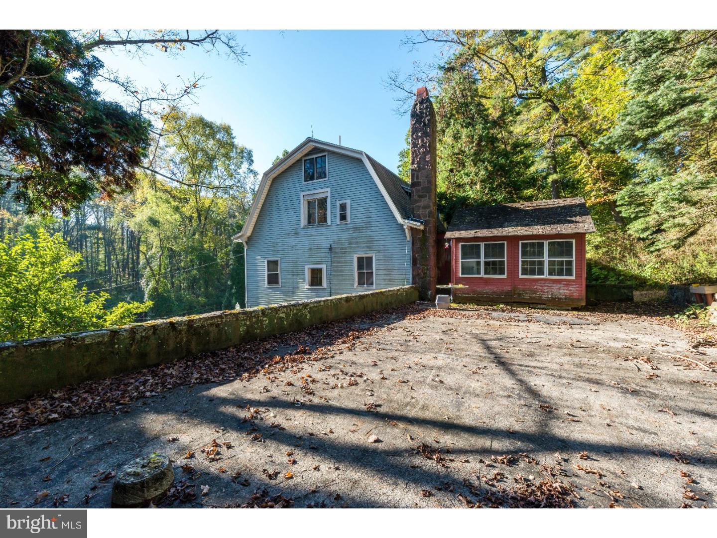1075 Church Road Reading, PA 19607 - Photo 3 of 25