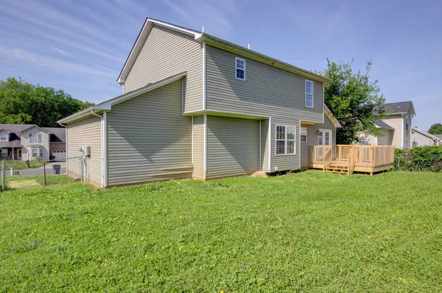 $1,695 | 1537 Apache Way, Clarksville, TN 37042