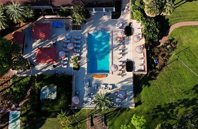 $89,500 | 9901 Santa Barbara Court, Howey-in-the-Hills, FL 34737