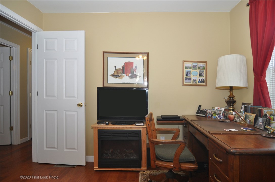 458 Hill Farm Road Coventry, RI 02816 - Photo 14 of 33