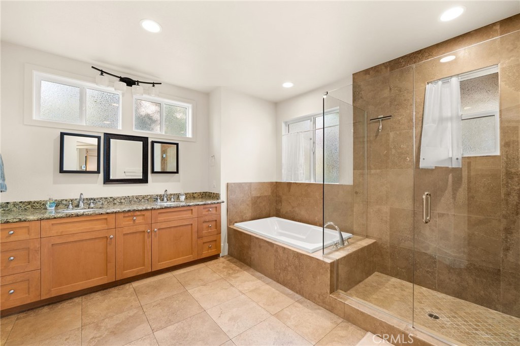 11821 Raspberry Lane Oak Glen, CA 92399 - Photo 12 of 49