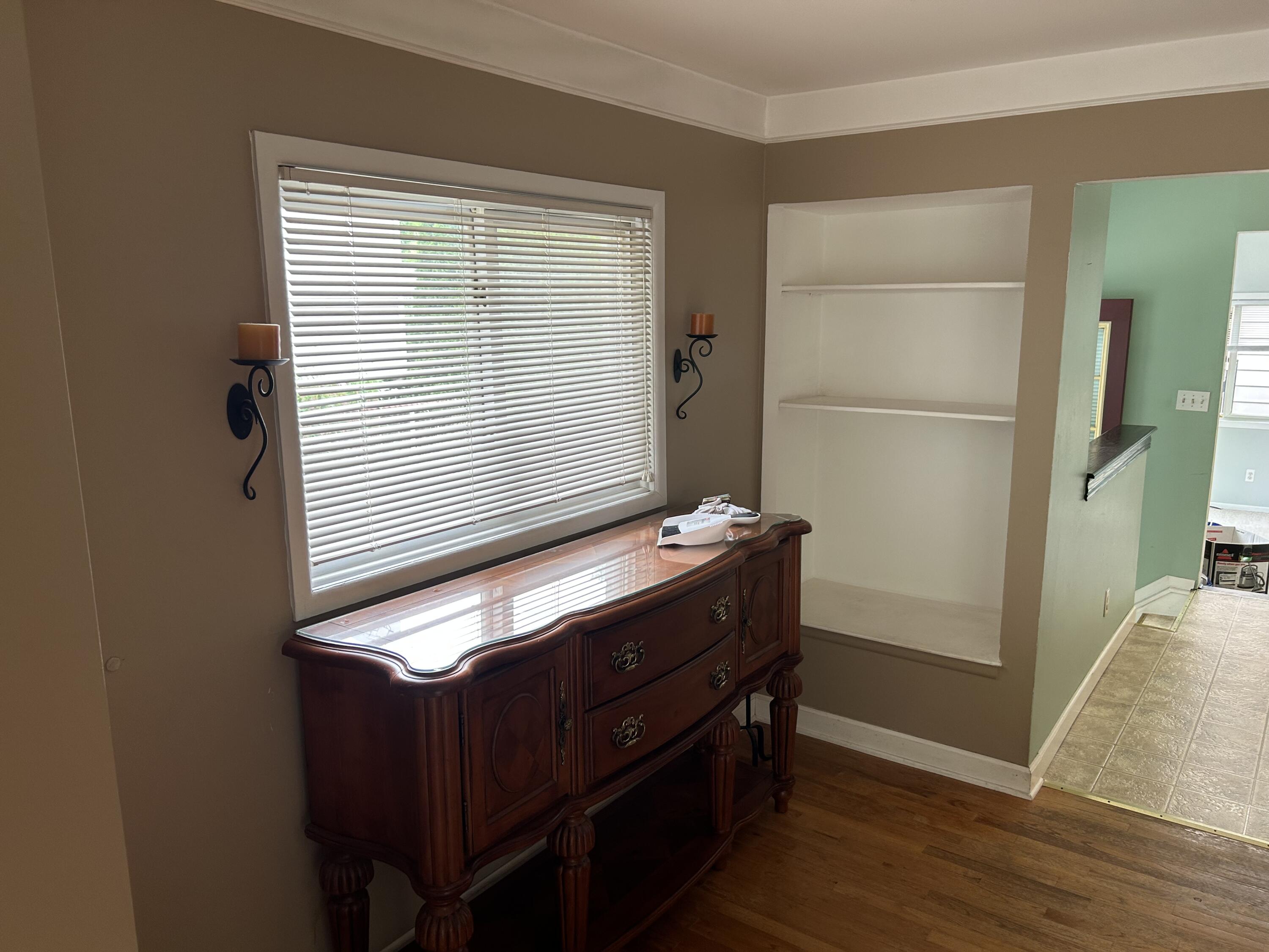 1354 Catalpa Drive Rochester, MI 48307 - Photo 11 of 33 IMG_3537