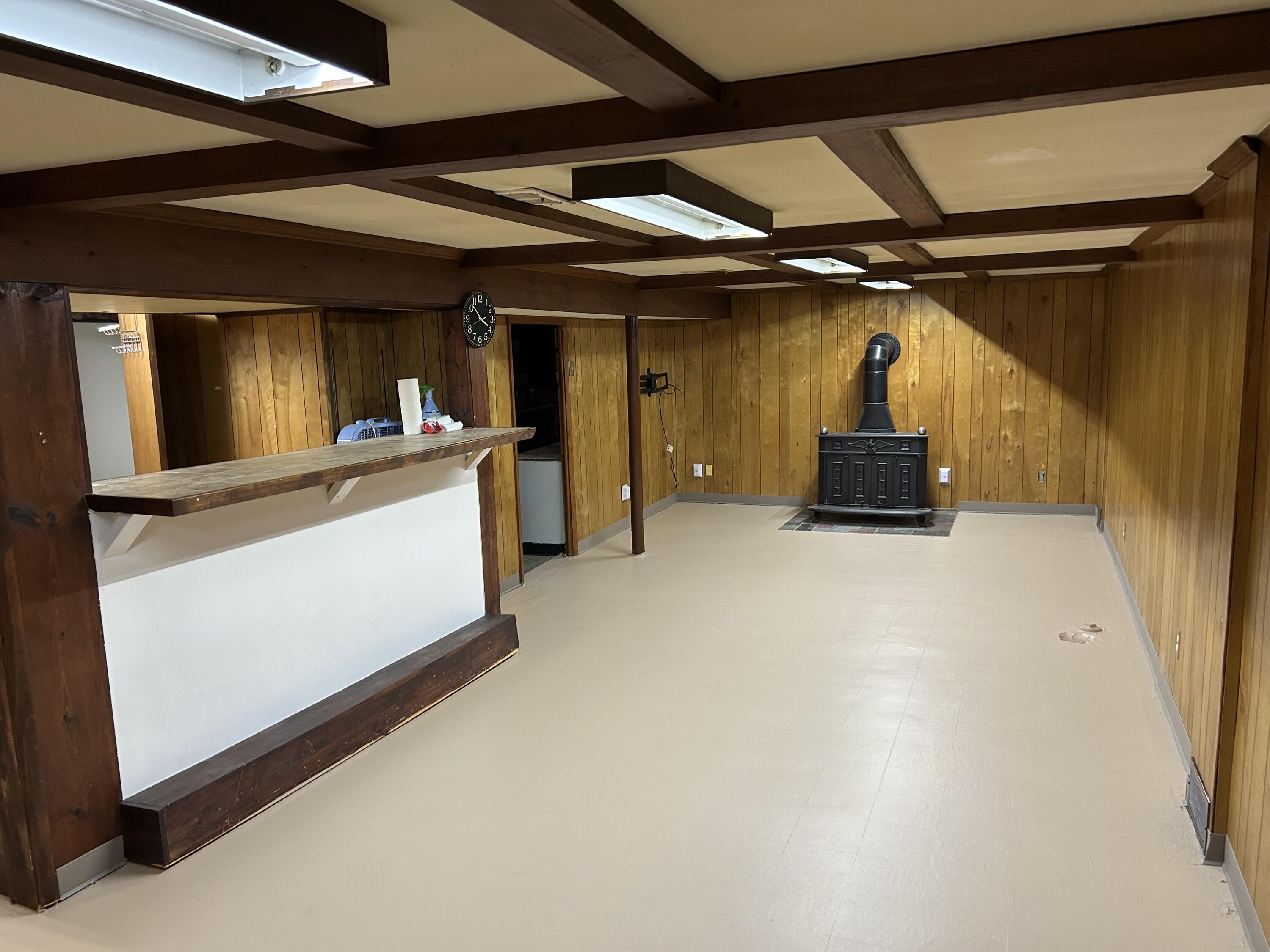 1354 Catalpa Drive Rochester, MI 48307 - Photo 24 of 33 IMG_4433