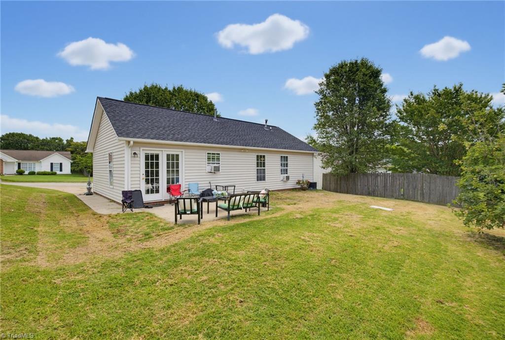 2459 Shadow Valley Road High Point, NC 27265 - Photo 25 of 29