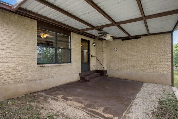 $265,000 | 310 McClendon Drive, Elgin, TX 78621