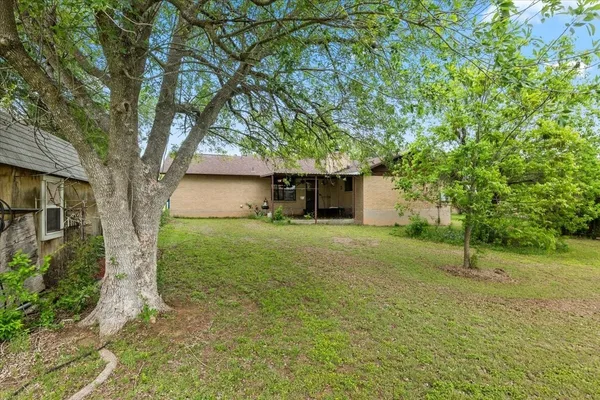 $265,000 | 310 McClendon Drive, Elgin, TX 78621