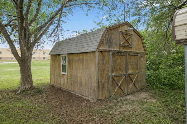 $265,000 | 310 McClendon Drive, Elgin, TX 78621