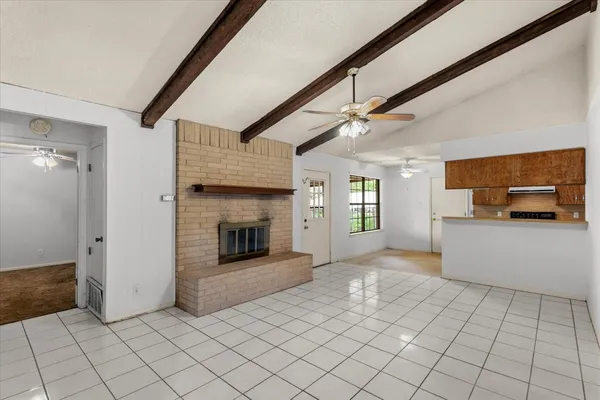 $265,000 | 310 McClendon Drive, Elgin, TX 78621