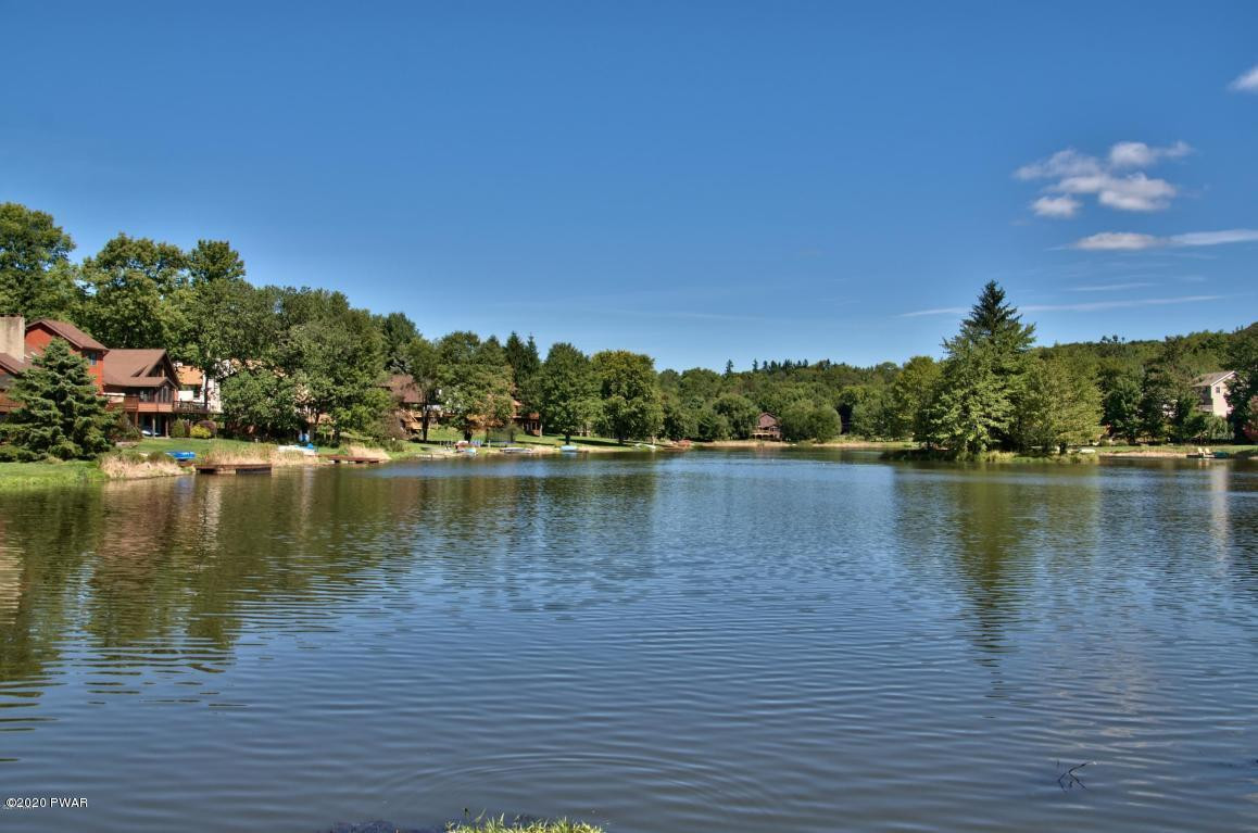 16 Elmwood Court Lake Ariel, PA 18436 - Photo 34 of 49