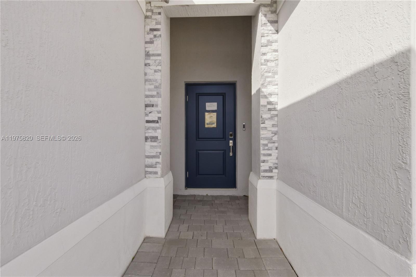 13319 Southwest 184th Terrace Miami, FL 33177 - Photo 3 of 29