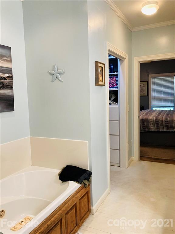 470 Duncard Church Road Rutherfordton, NC 28139 - Photo 17 of 43 a bathroom with a bathtub and a shower