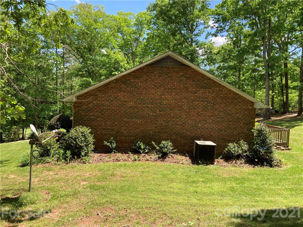 470 Duncard Church Road Rutherfordton, NC 28139 - Photo 36 of 43 a backyard of a house with lots of green space