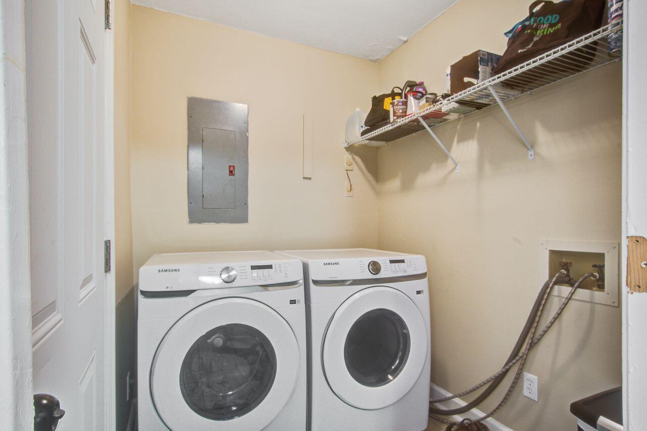1416 Camp Road Charleston, SC 29412 - Photo 6 of 21 Gallery Image 6