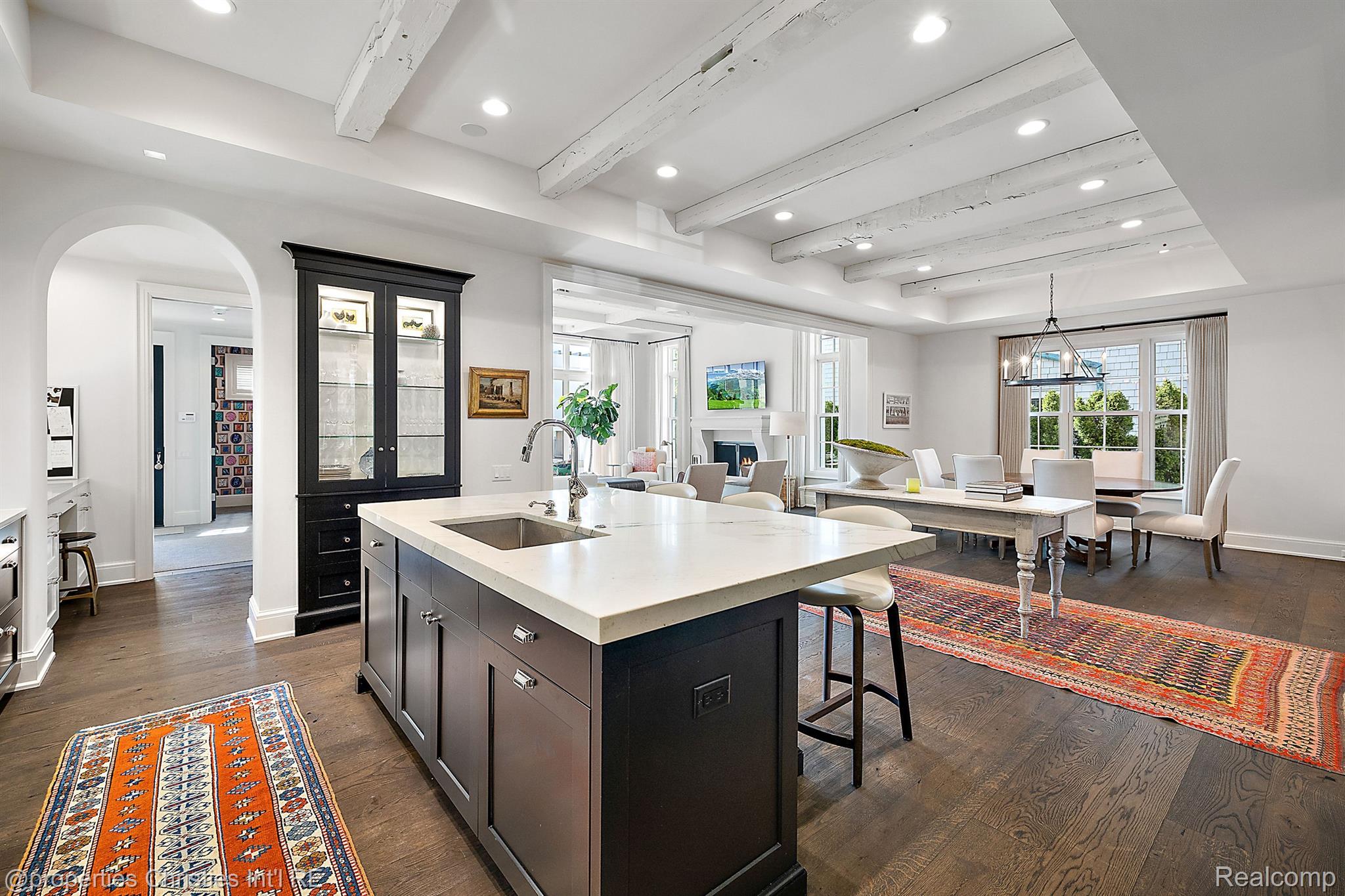 376 Baldwin Road Birmingham, MI 48009 - Photo 27 of 98 Gallery Image 27