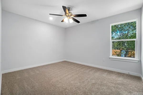 $2,050 | 104 Shenandoah Street, San Antonio, TX 78210