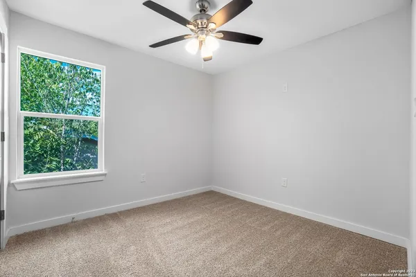 $2,050 | 104 Shenandoah Street, San Antonio, TX 78210