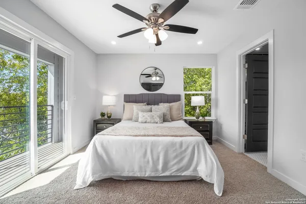 $2,050 | 104 Shenandoah Street, San Antonio, TX 78210