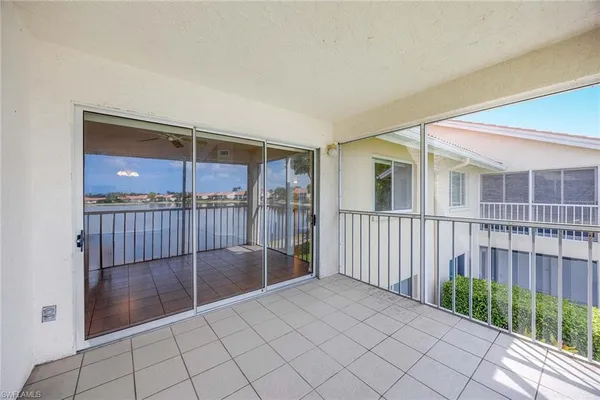 $1,650 | 7784 Emerald Circle, Unit O203, Naples, FL 34109