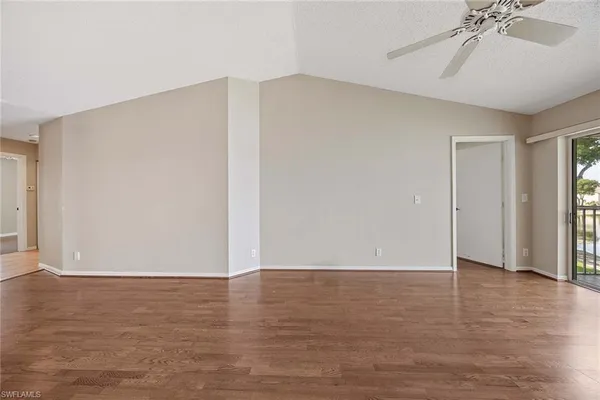 $1,650 | 7784 Emerald Circle, Unit O203, Naples, FL 34109