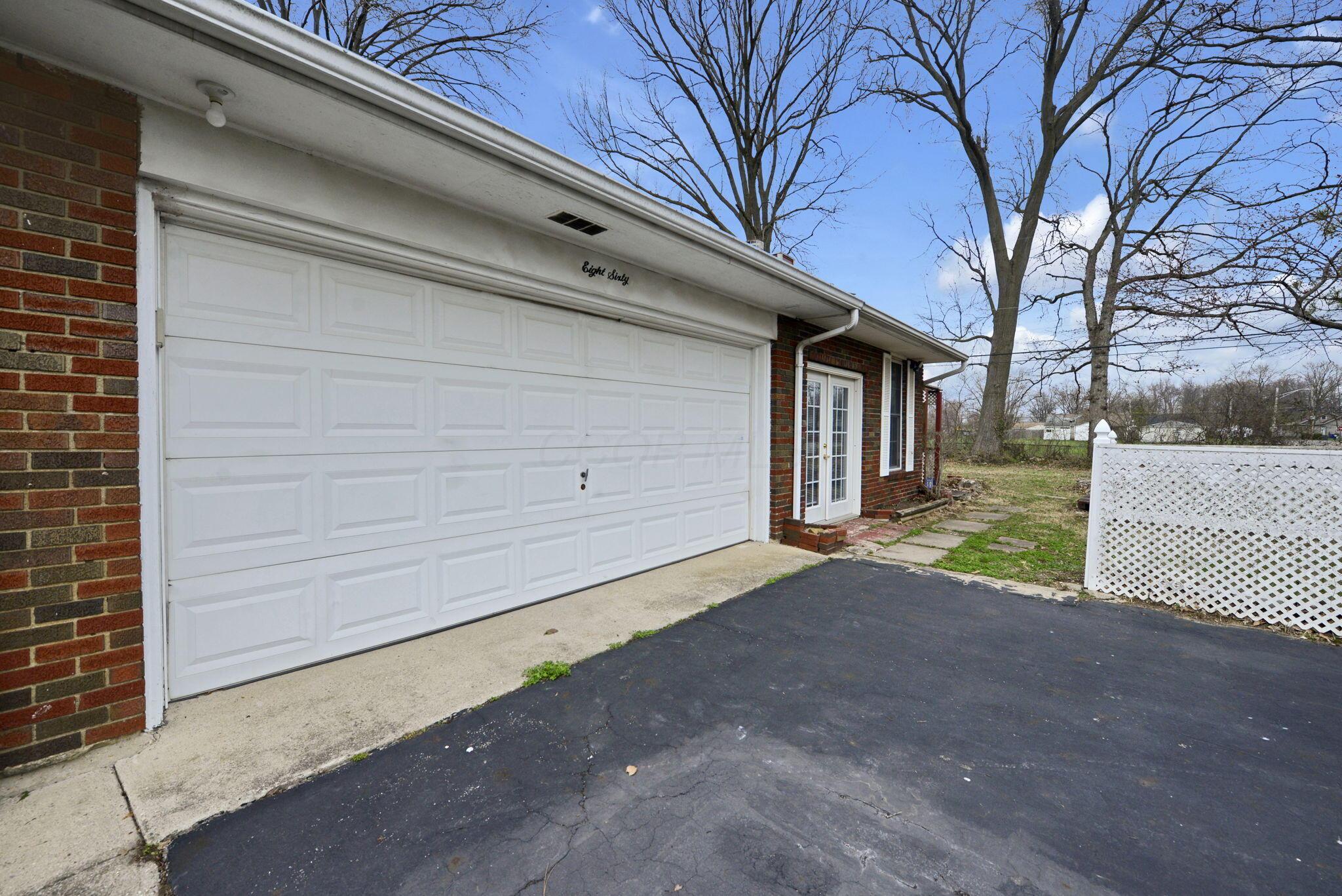 860 Basswood Road Columbus, OH 43207 - Photo 32 of 35 36-web-or-mls-860-basswood-rd