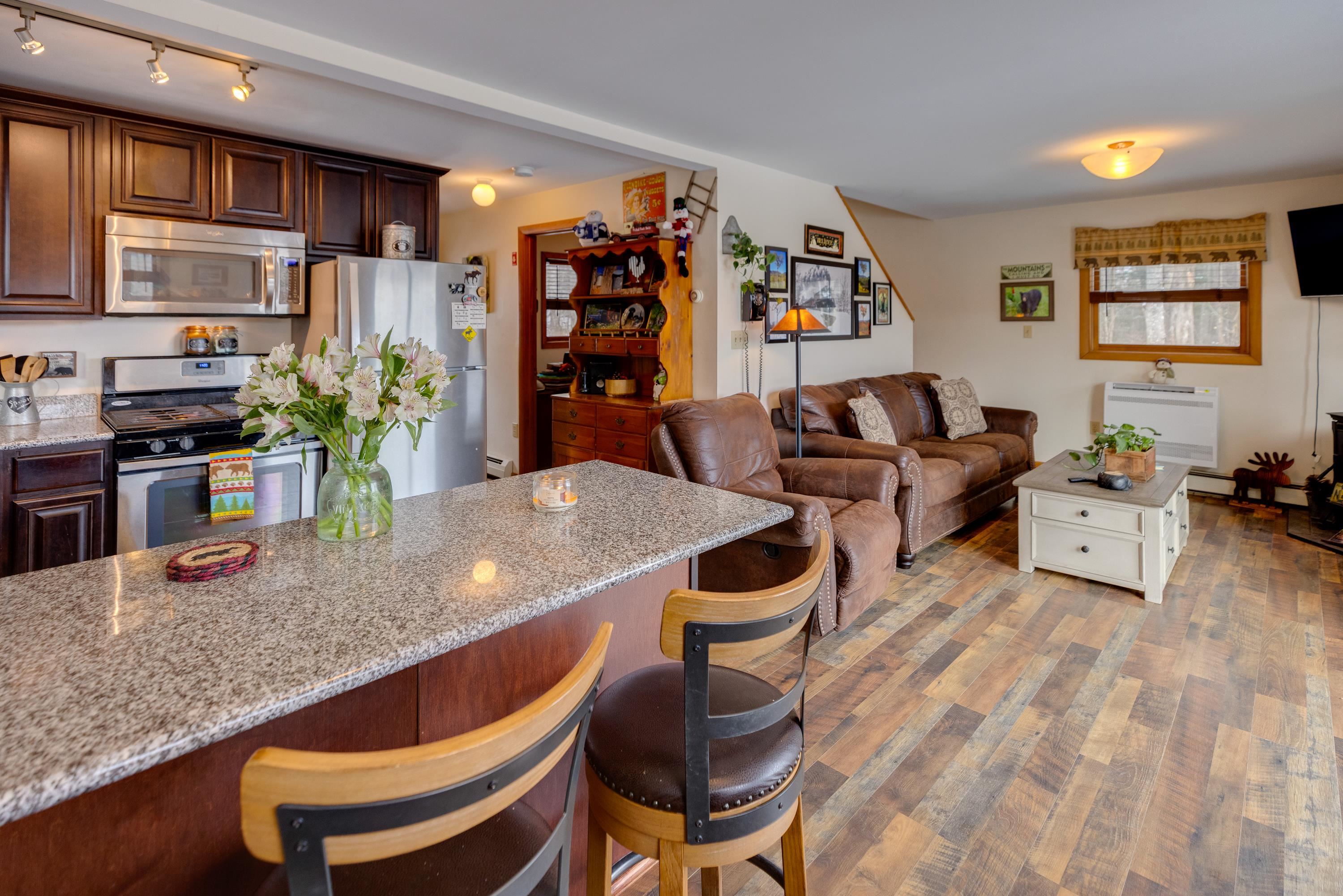 132 Rocks Edge Road Bethlehem, NH 03574 - Photo 7 of 20 Gallery Image 7