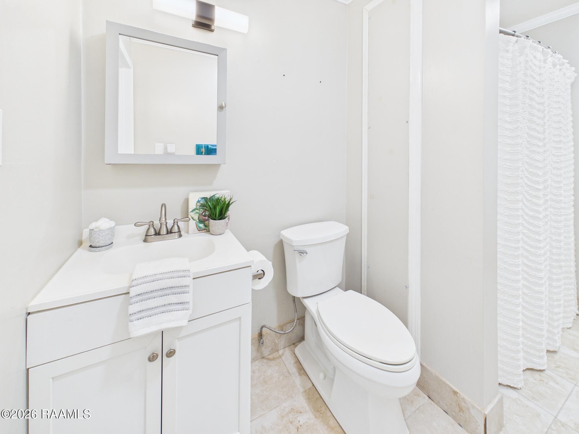 6235 Woodlawn Road Maurice, LA 70555 - Photo 21 of 40 CAM06261G6-PR0048-STILL023