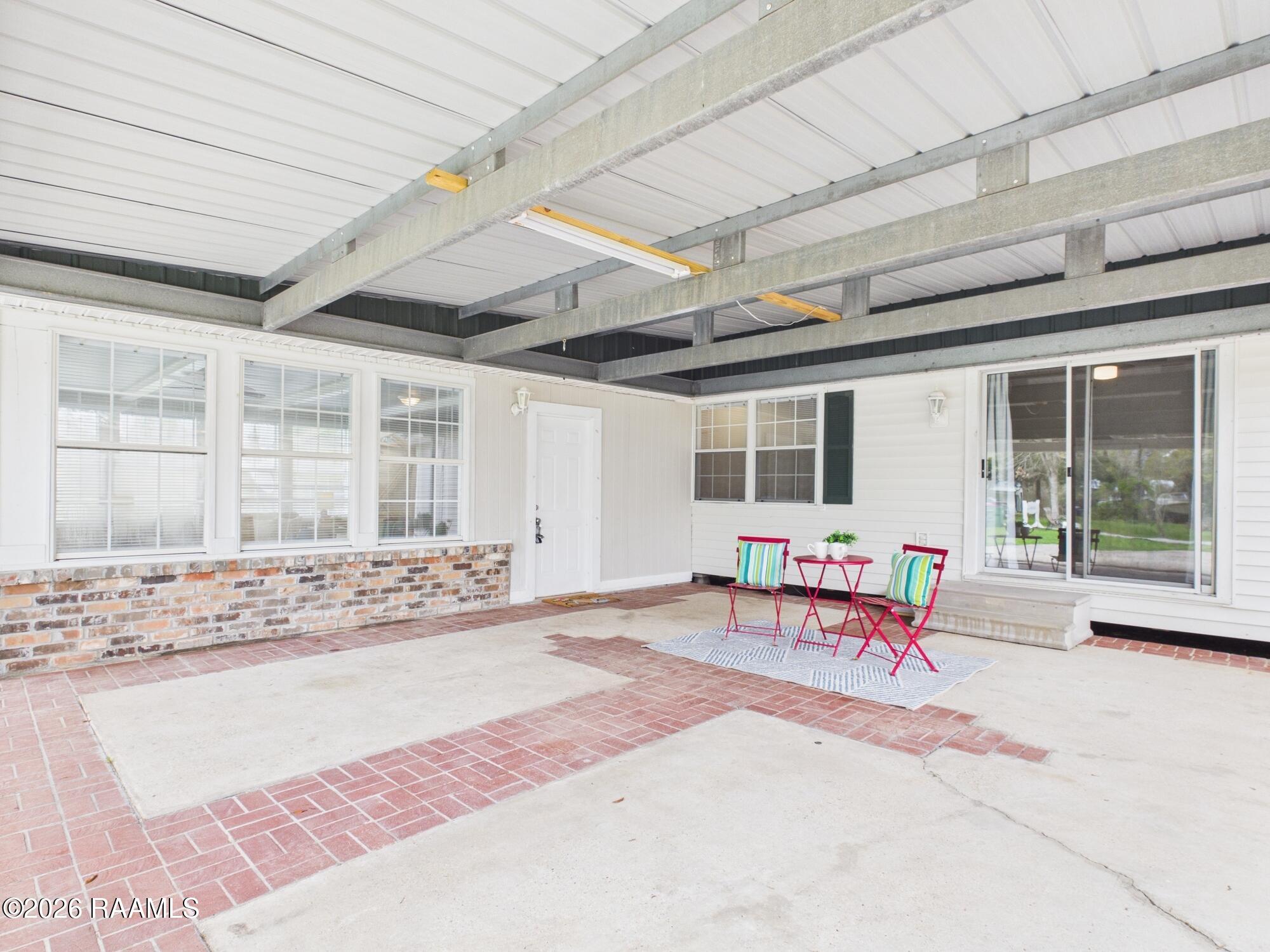 6235 Woodlawn Road Maurice, LA 70555 - Photo 27 of 40 CAM06261G6-PR0048-STILL005