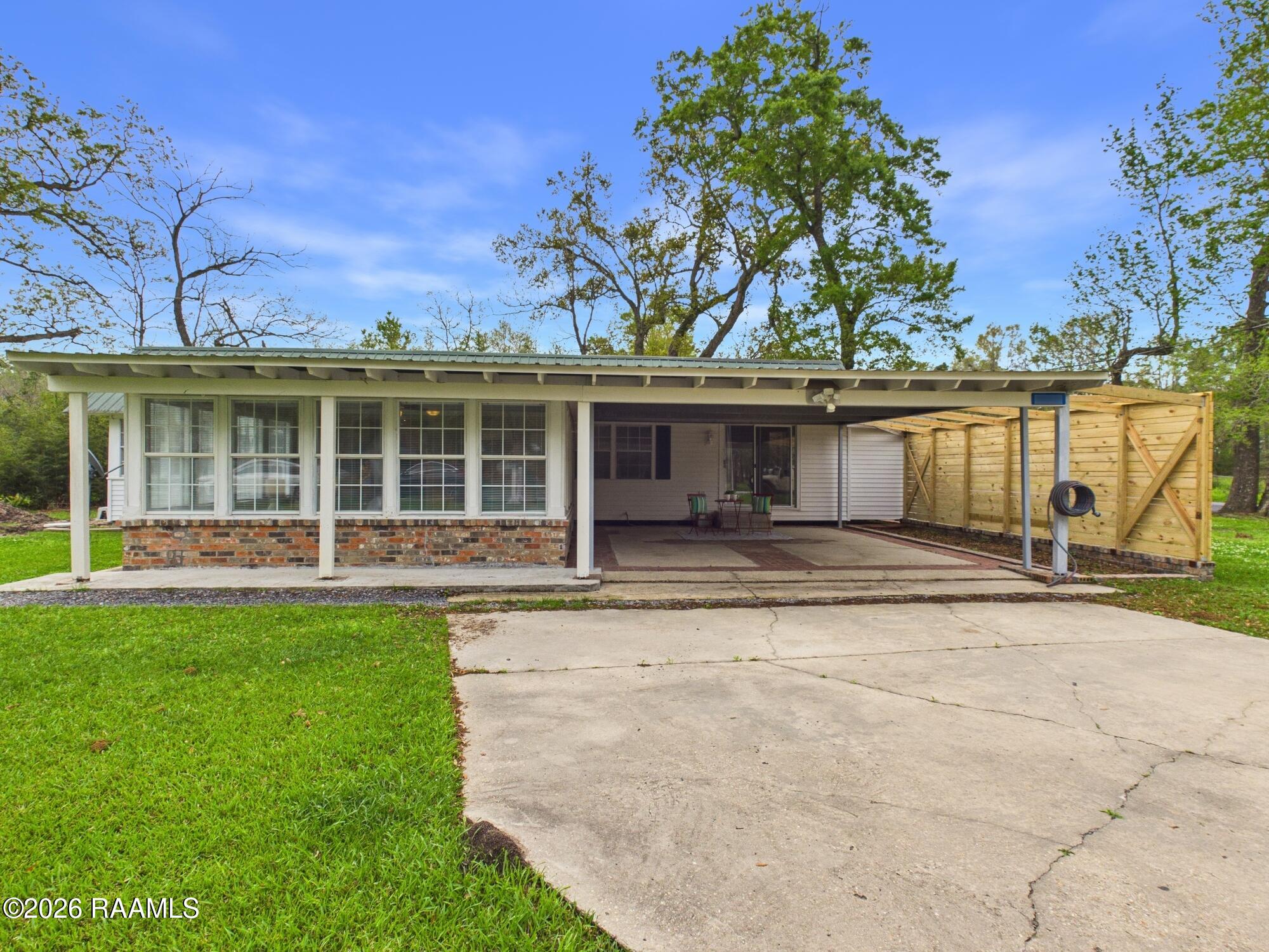 6235 Woodlawn Road Maurice, LA 70555 - Photo 3 of 40 CAM06261G6-PR0048-STILL003