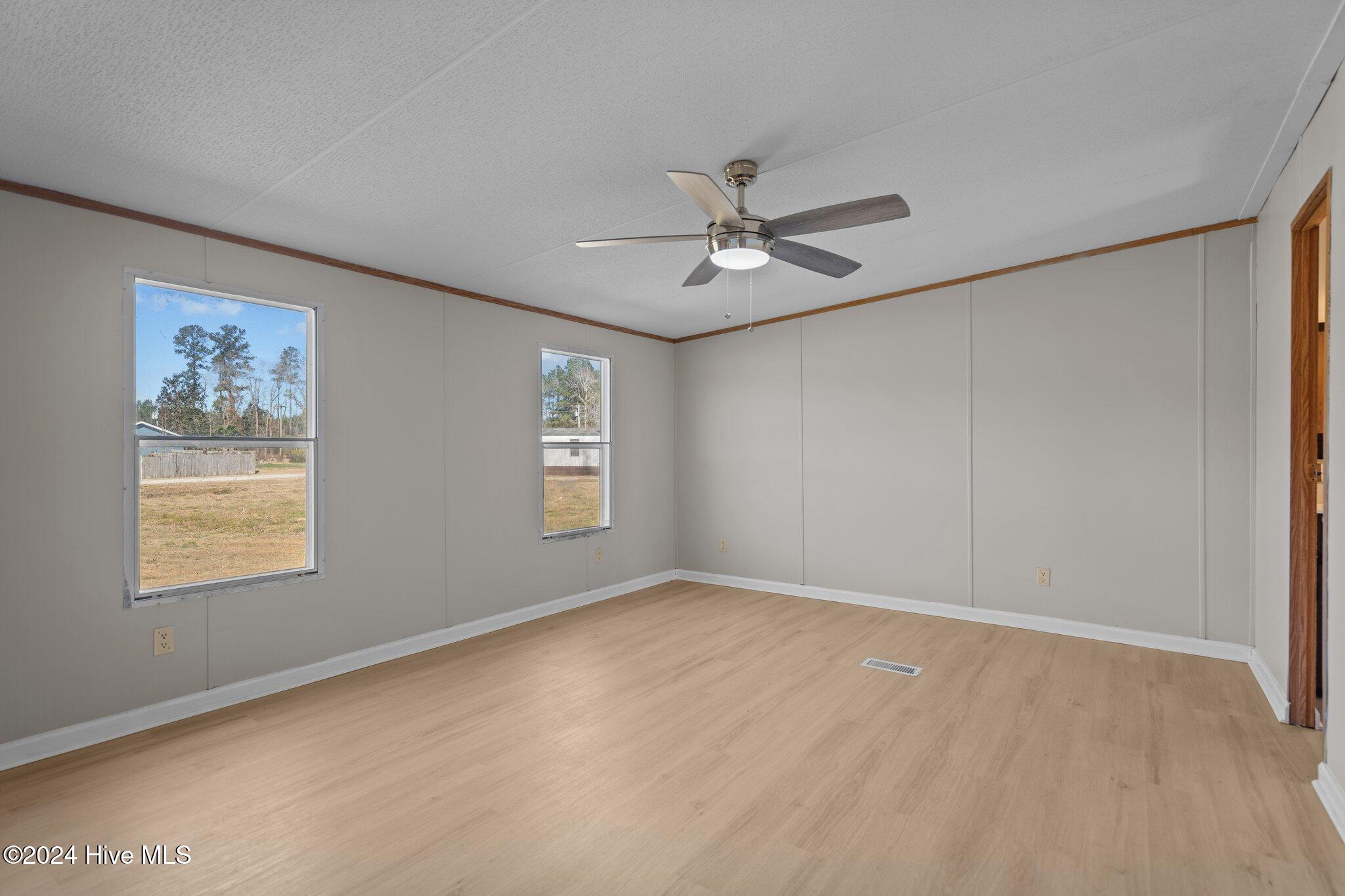 49 Stage Coach Road Ivanhoe, NC 28447 - Photo 36 of 46 51-web-or-mls-Photo Dec 23 2024, 1 15 02