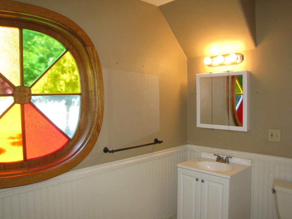 213 Dearborn Road Pembroke, NH 03275 - Photo 13 of 36 Gallery Image 13