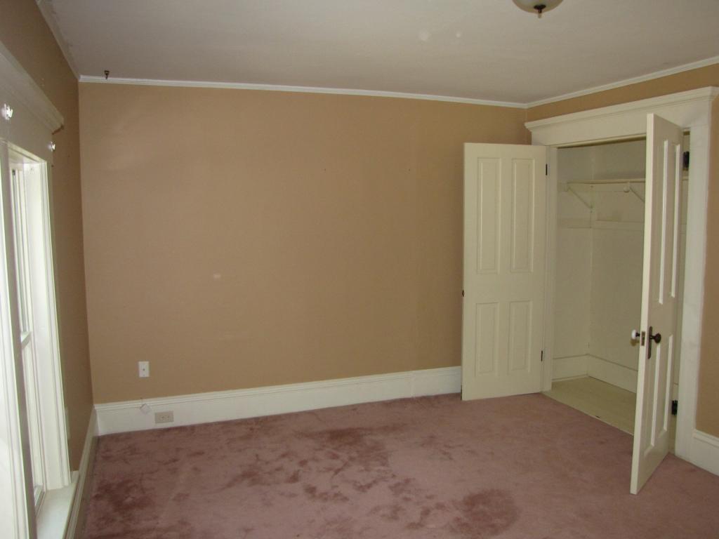 213 Dearborn Road Pembroke, NH 03275 - Photo 28 of 36 Gallery Image 28