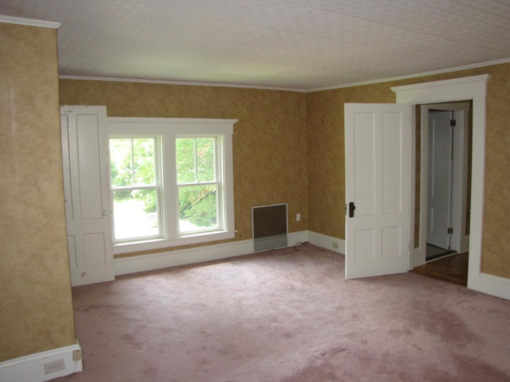 213 Dearborn Road Pembroke, NH 03275 - Photo 29 of 36 Gallery Image 29